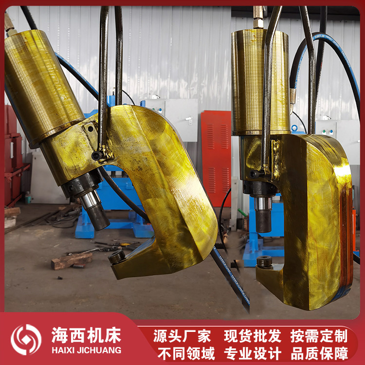 26T鍛打鉚釘機(jī)